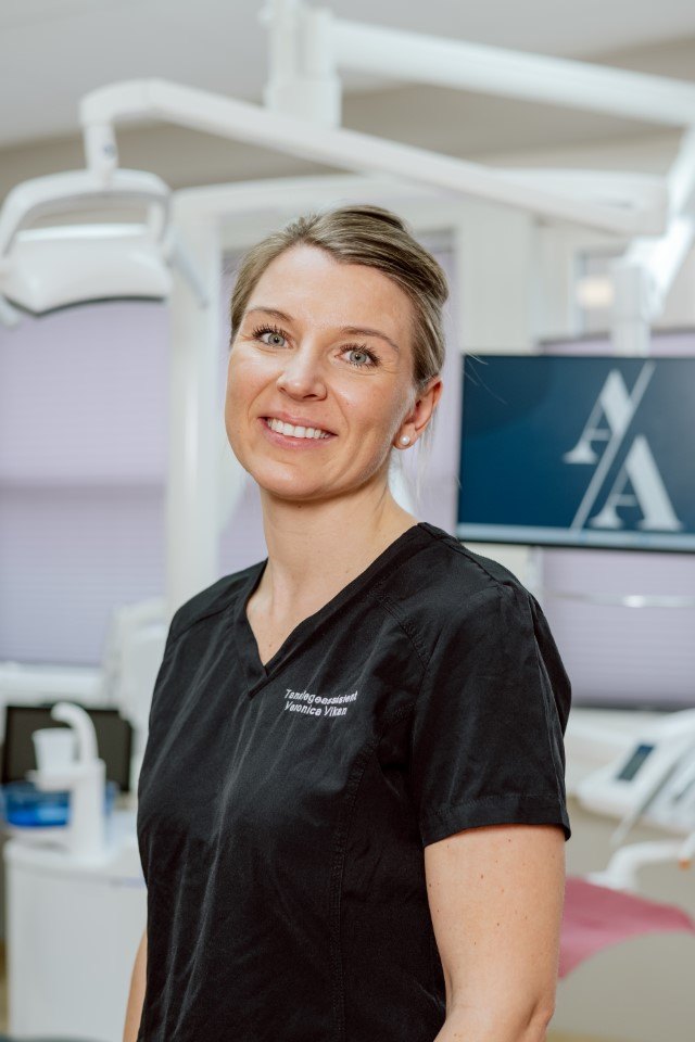 Tannlegeassistent Veronica Vikan Thomassen